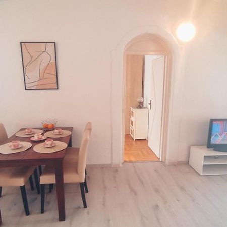 Parentium Apartment Porec Esterno foto