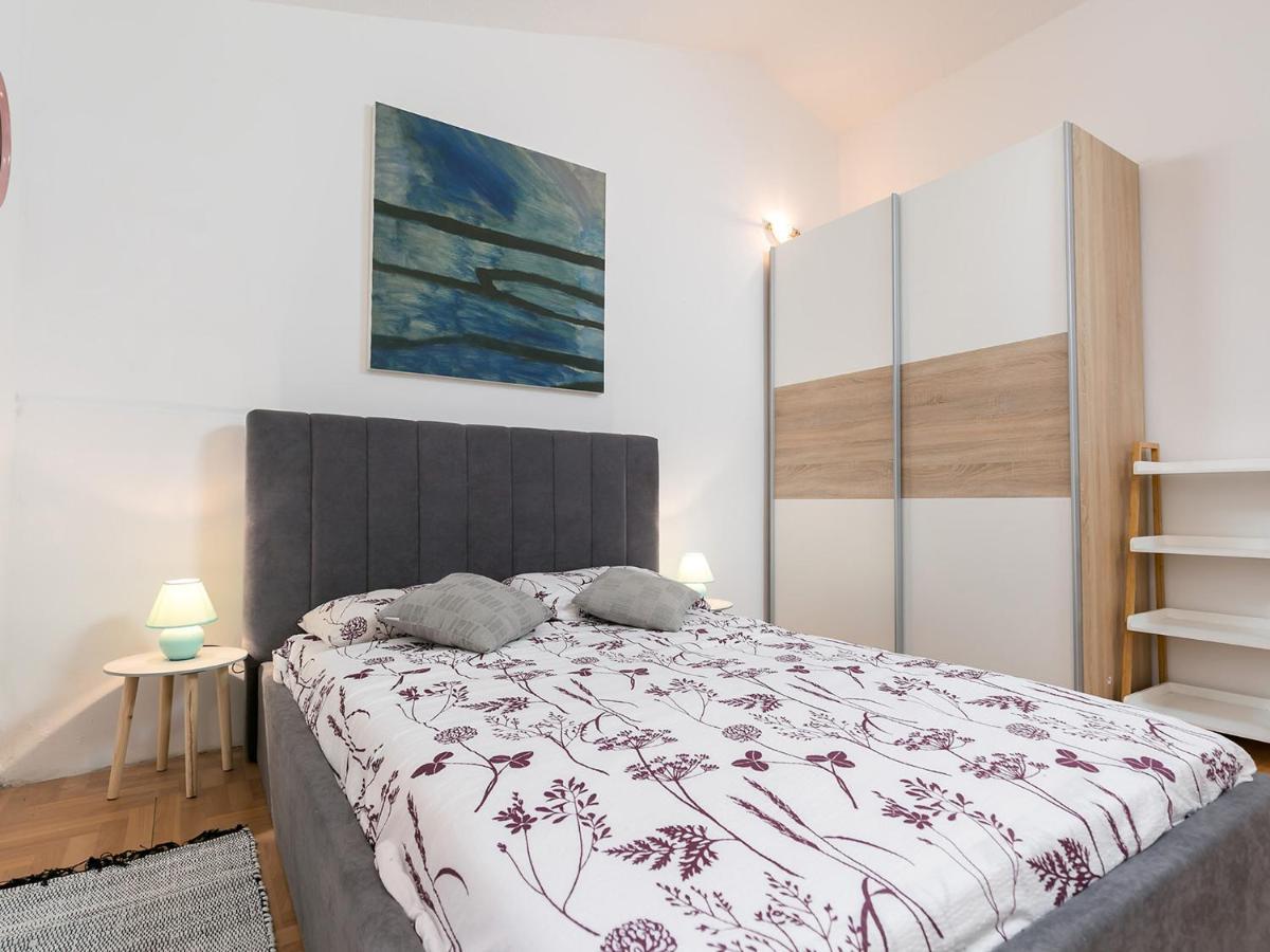 Parentium Apartment Porec Esterno foto